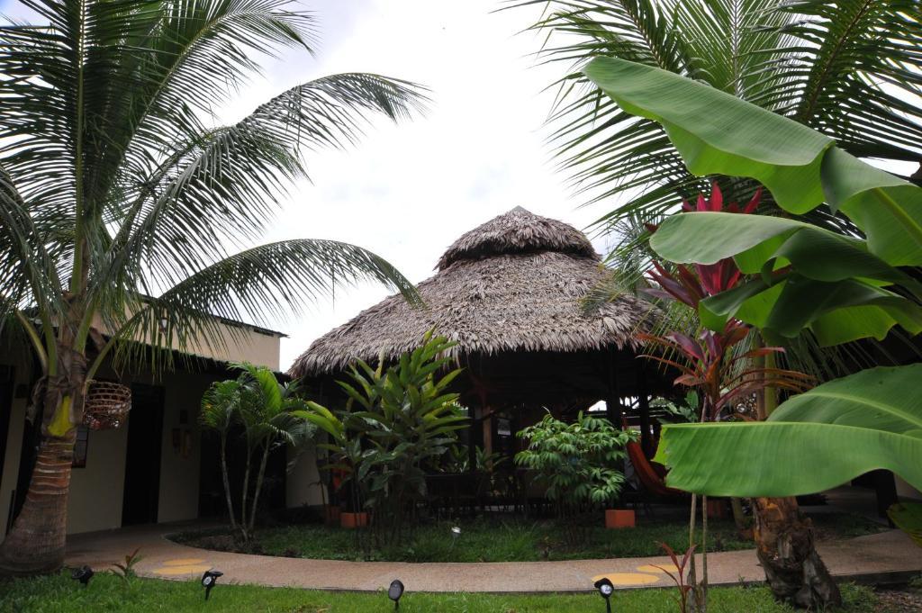 Hotel Amazon Bed And Breakfast Leticia Exterior foto